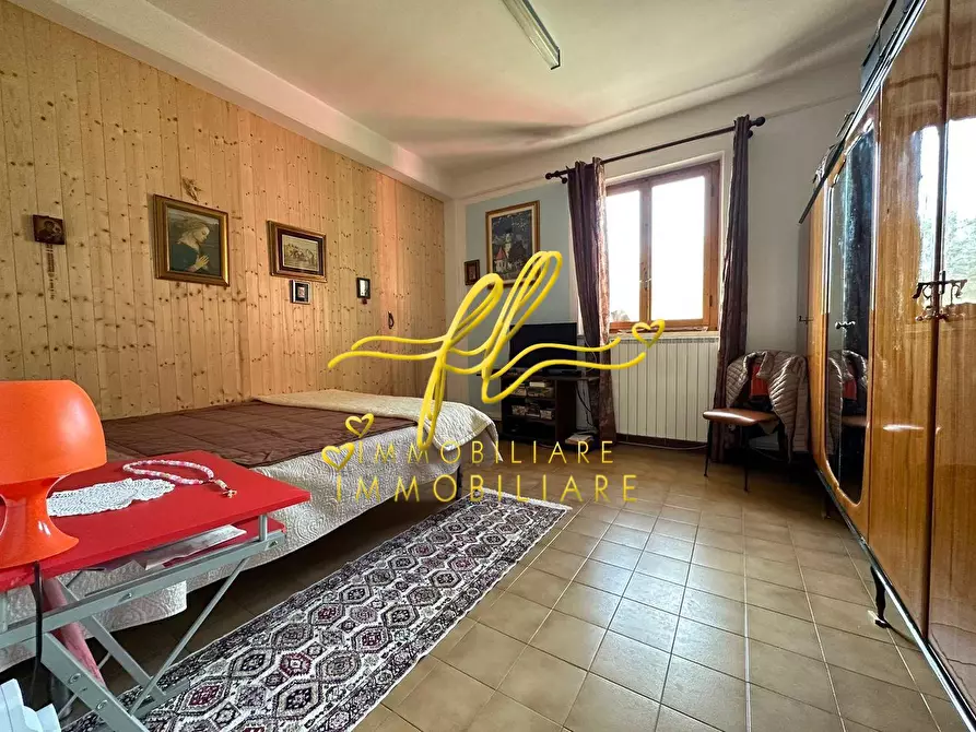 Immagine 15 di Villa in vendita  a Guardistallo