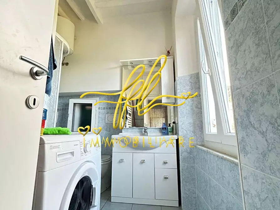 Immagine 9 di Appartamento in vendita  a Rio Marina