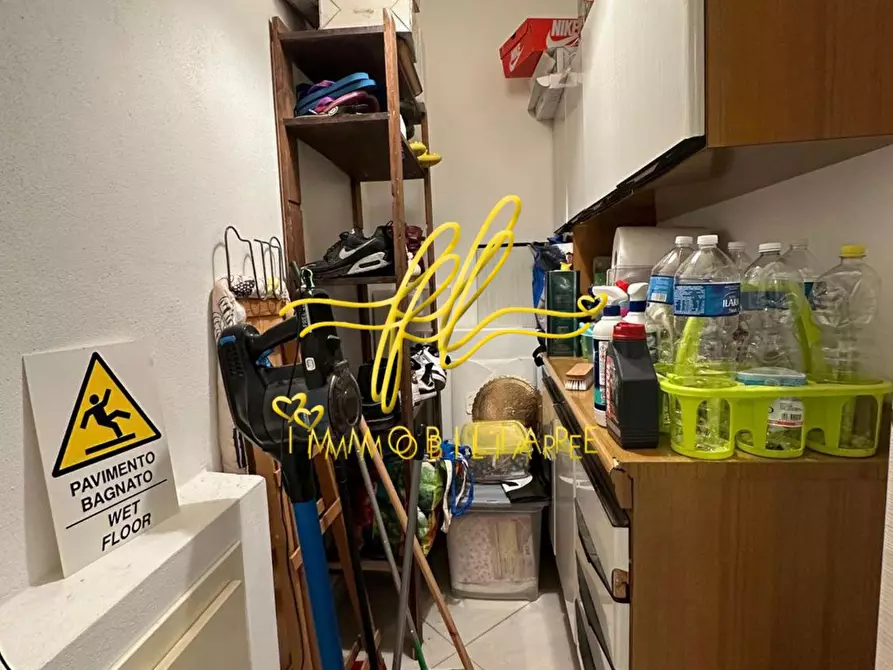 Immagine 12 di Appartamento in vendita  a Cecina