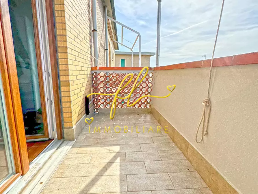 Immagine 13 di Appartamento in vendita  a Piombino