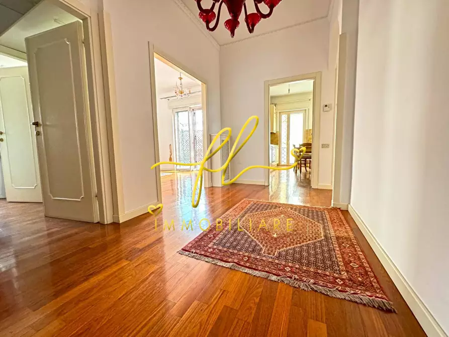 Immagine 11 di Appartamento in vendita  a Piombino