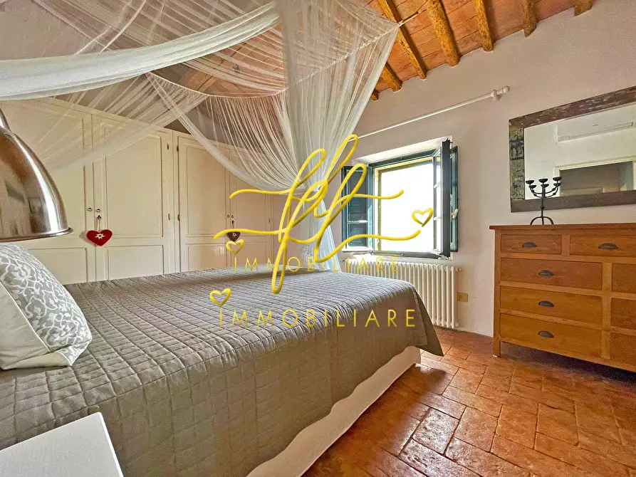 Immagine 8 di Casa indipendente in vendita  a Guardistallo