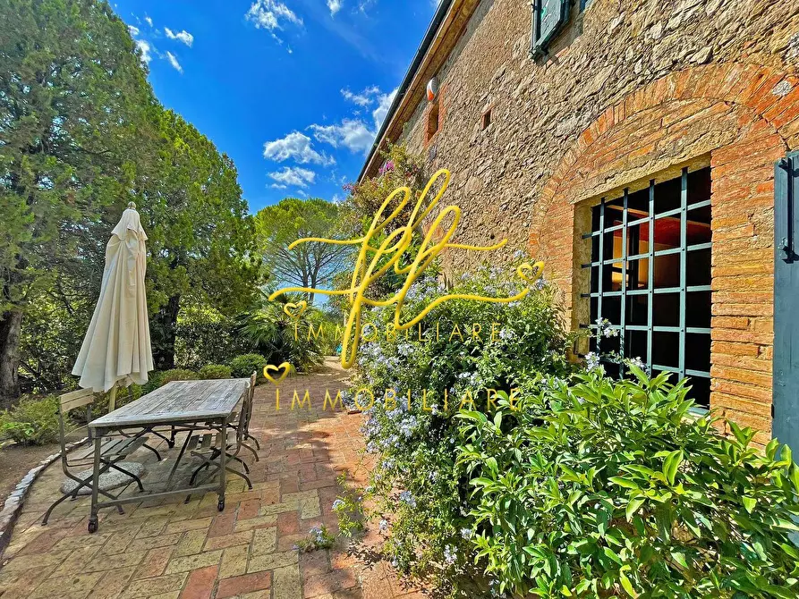 Immagine 13 di Casa indipendente in vendita  a Guardistallo