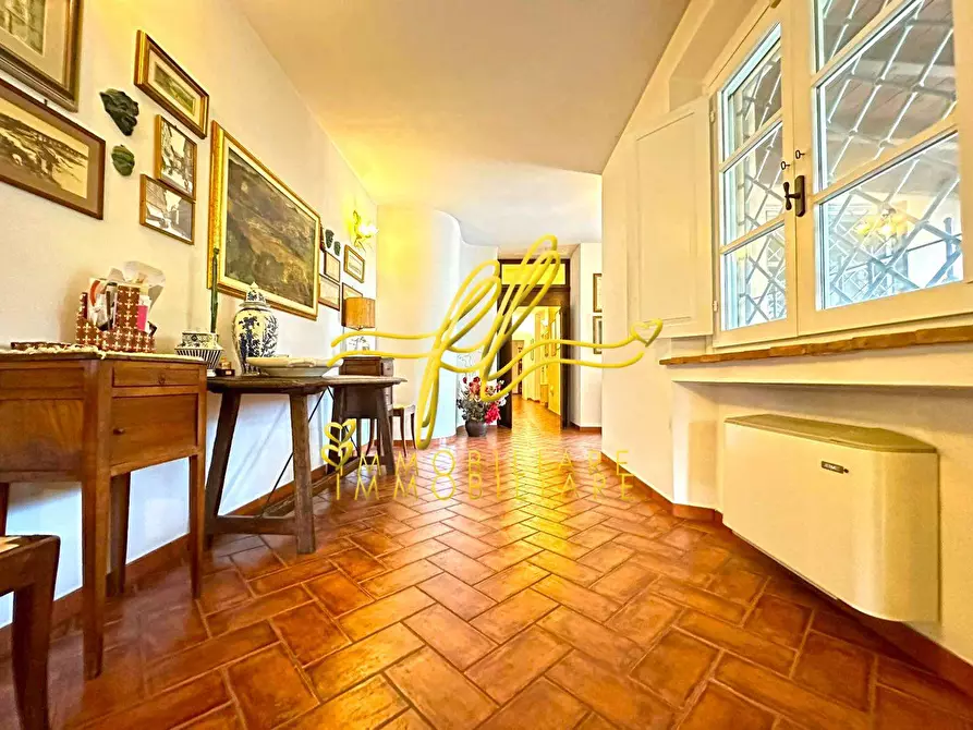 Immagine 9 di Villa in vendita  a Cecina