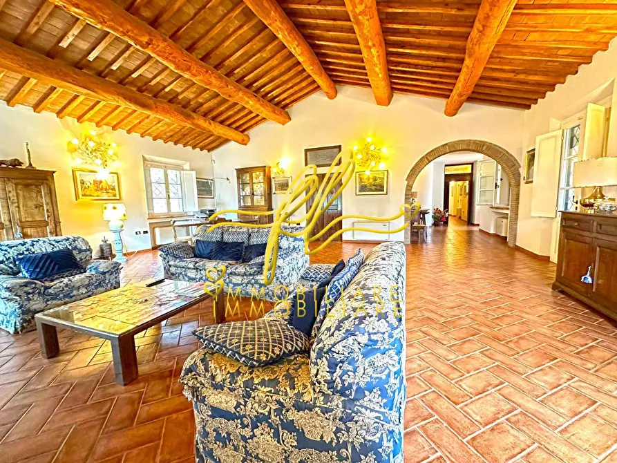 Immagine 7 di Villa in vendita  a Cecina