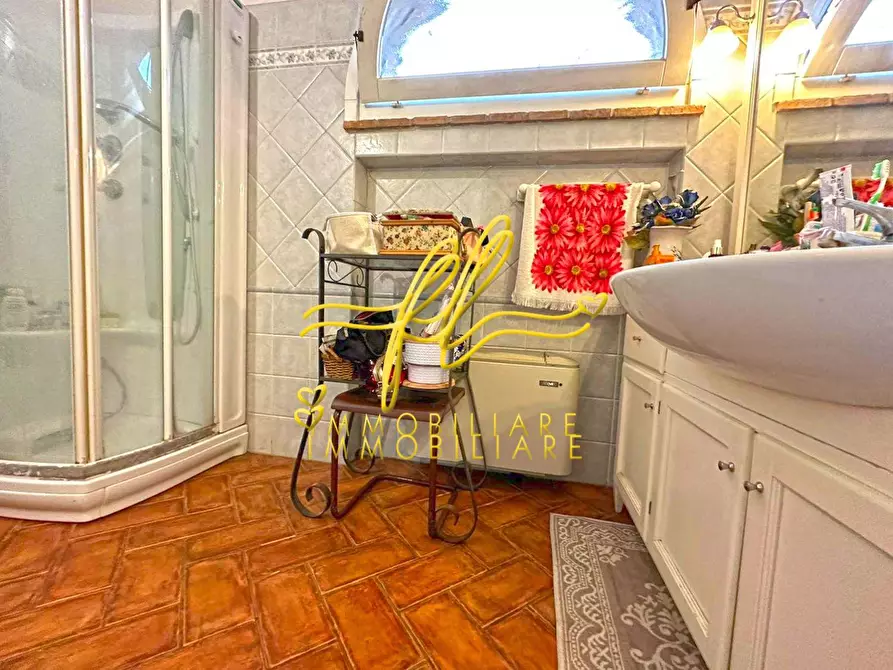 Immagine 28 di Villa in vendita  a Cecina