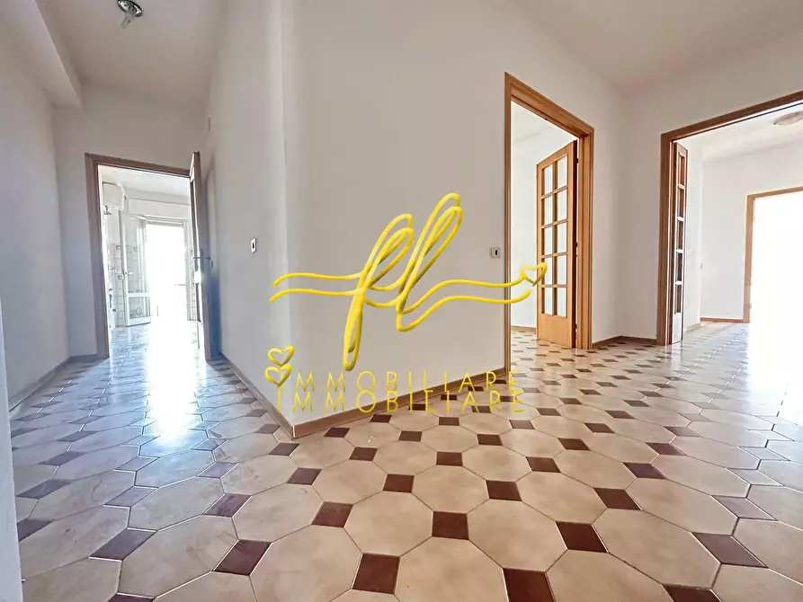 Immagine 6 di Appartamento in vendita  a Cecina