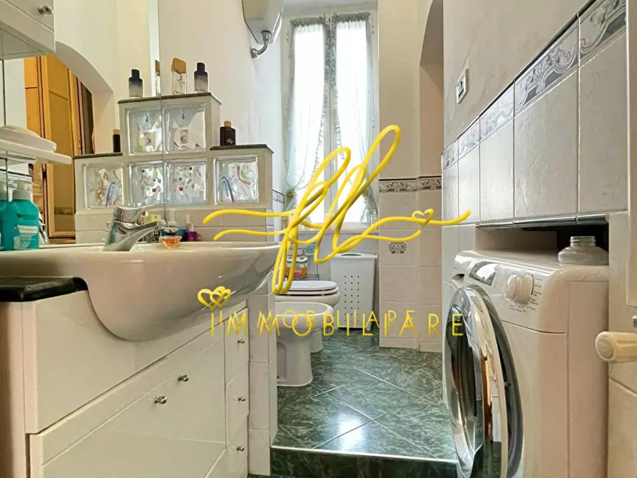 Immagine 21 di Appartamento in vendita  a Livorno