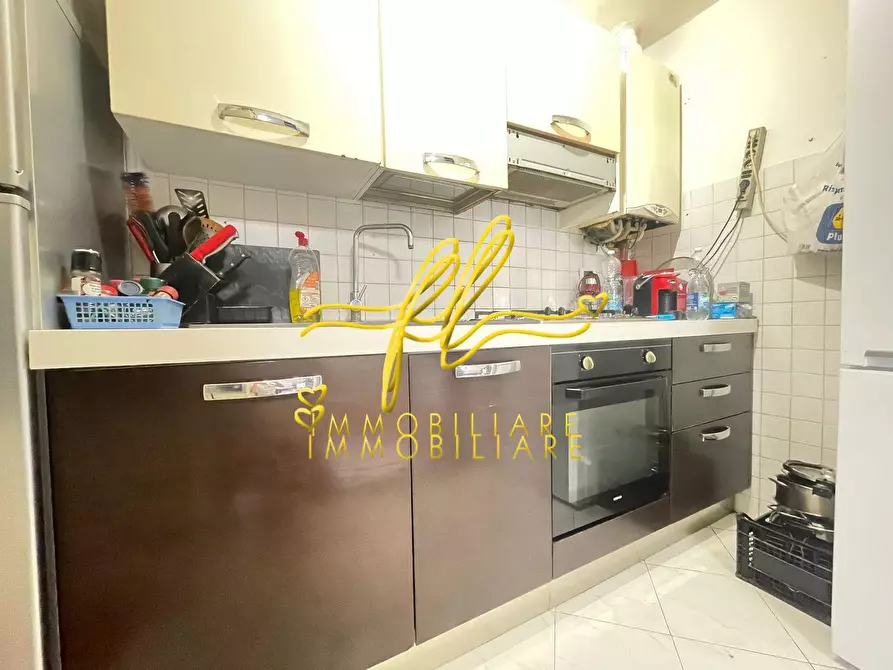 Immagine 5 di Appartamento in vendita  a Livorno