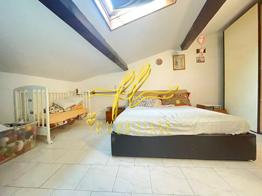 Immagine 10 di Appartamento in vendita  a Livorno