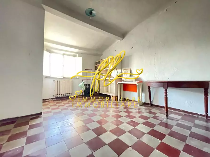 Immagine 11 di Appartamento in vendita  a Livorno