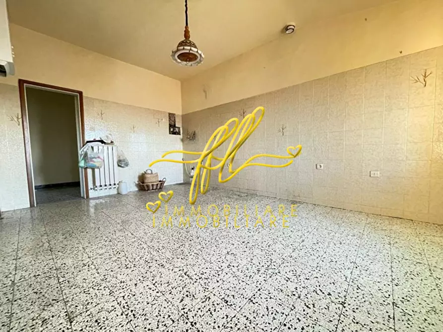 Immagine 7 di Appartamento in vendita  a Livorno