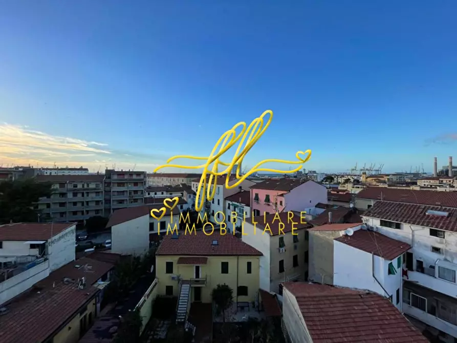 Immagine 1 di Appartamento in vendita  a Livorno