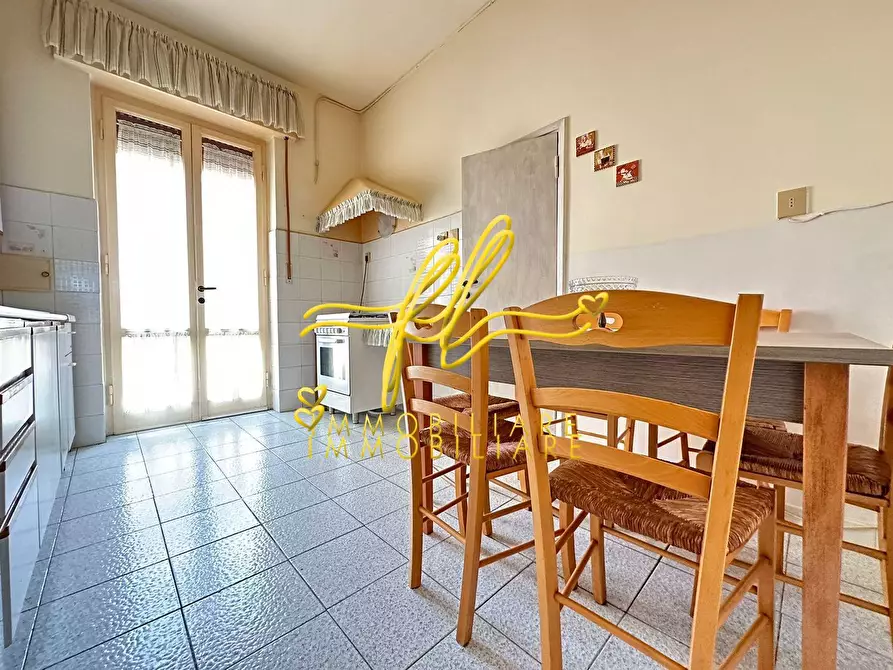 Immagine 24 di Appartamento in vendita  a Livorno