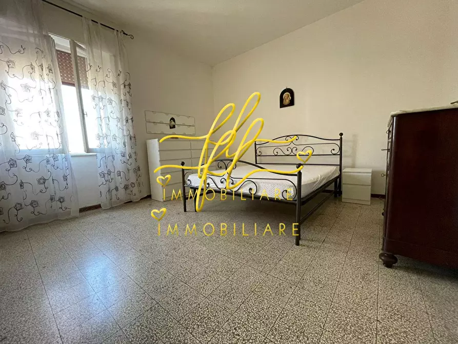 Immagine 11 di Appartamento in vendita  a Livorno