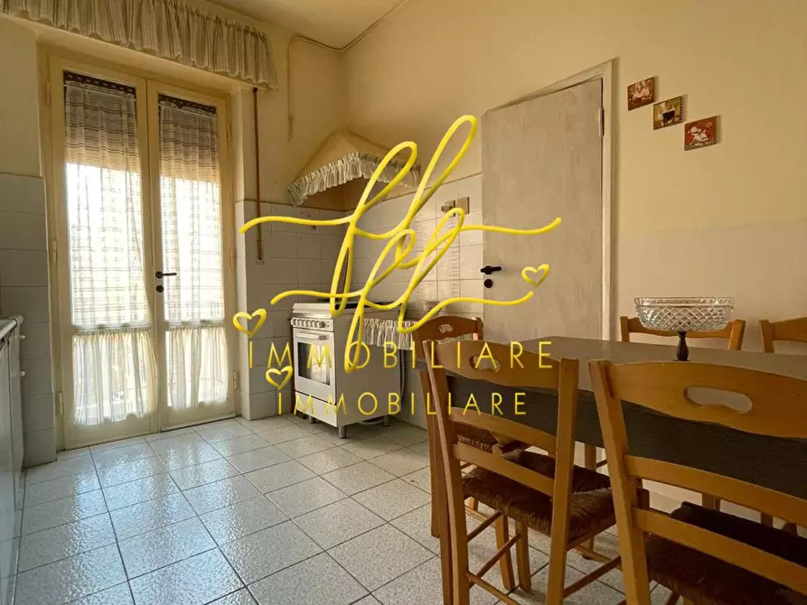 Immagine 14 di Appartamento in vendita  a Livorno