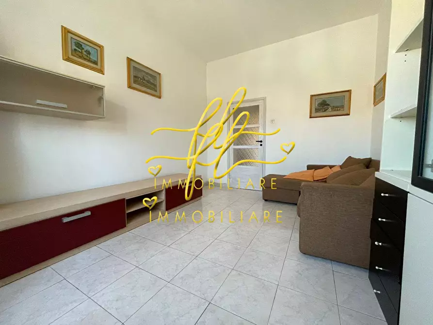 Immagine 9 di Appartamento in vendita  a Livorno