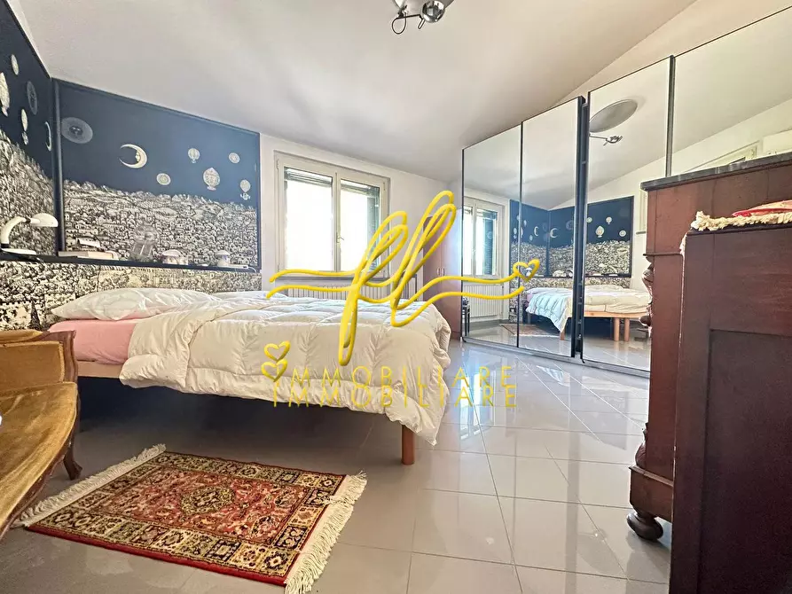 Immagine 30 di Villa in vendita  a Rosignano Marittimo