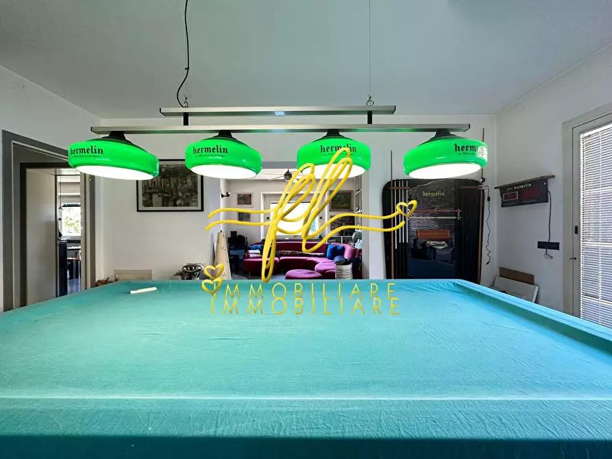 Immagine 15 di Villa in vendita  a Rosignano Marittimo