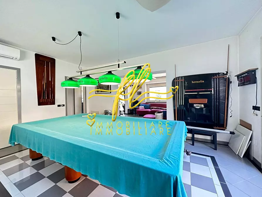 Immagine 20 di Villa in vendita  a Rosignano Marittimo