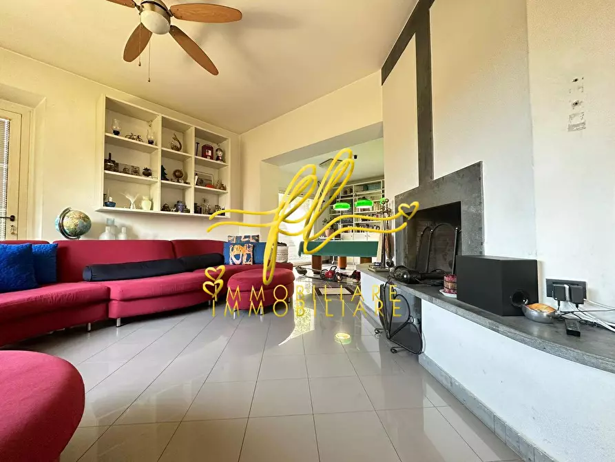 Immagine 16 di Villa in vendita  a Rosignano Marittimo