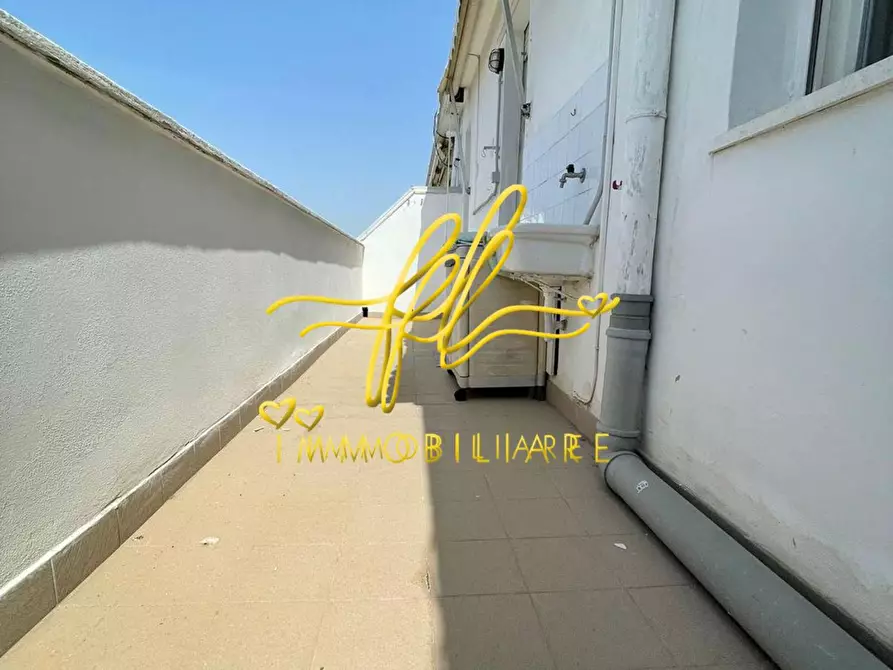 Immagine 10 di Appartamento in vendita  a Livorno