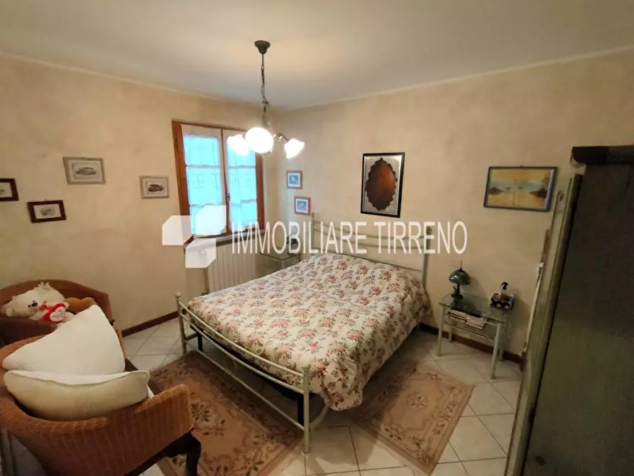 Immagine 5 di Appartamento in vendita  a Massa