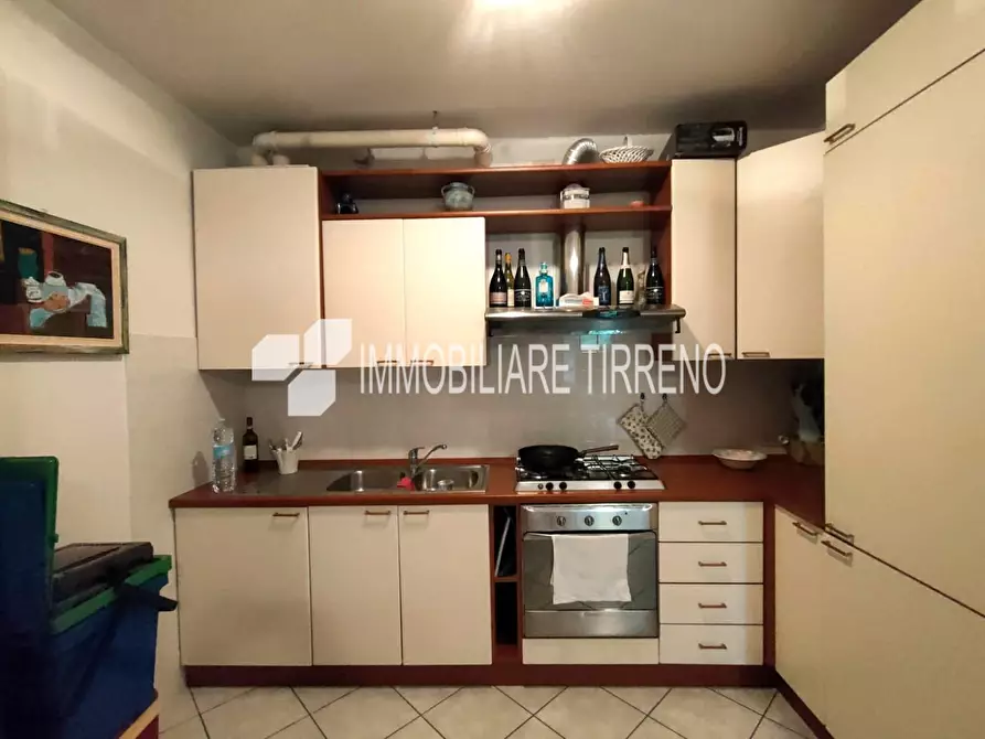 Immagine 13 di Appartamento in vendita  a Massa