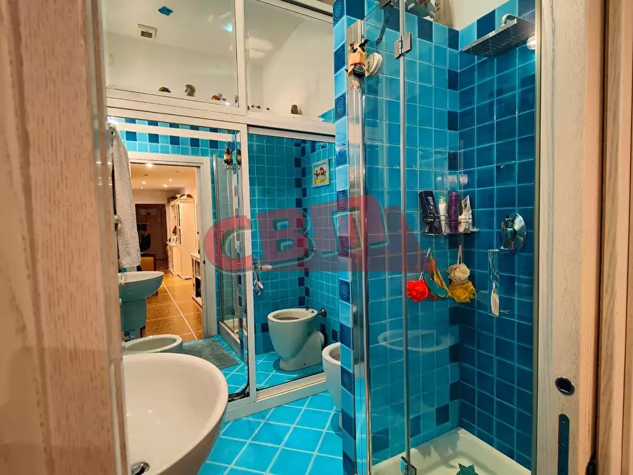 Immagine 32 di Appartamento in vendita  a Livorno