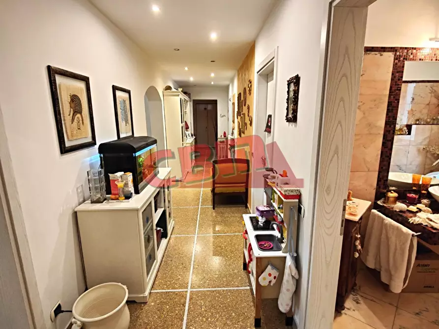 Immagine 35 di Appartamento in vendita  a Livorno