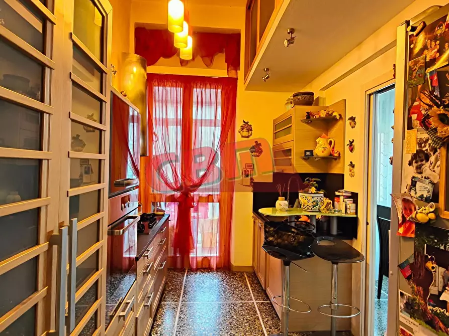 Immagine 8 di Appartamento in vendita  a Livorno