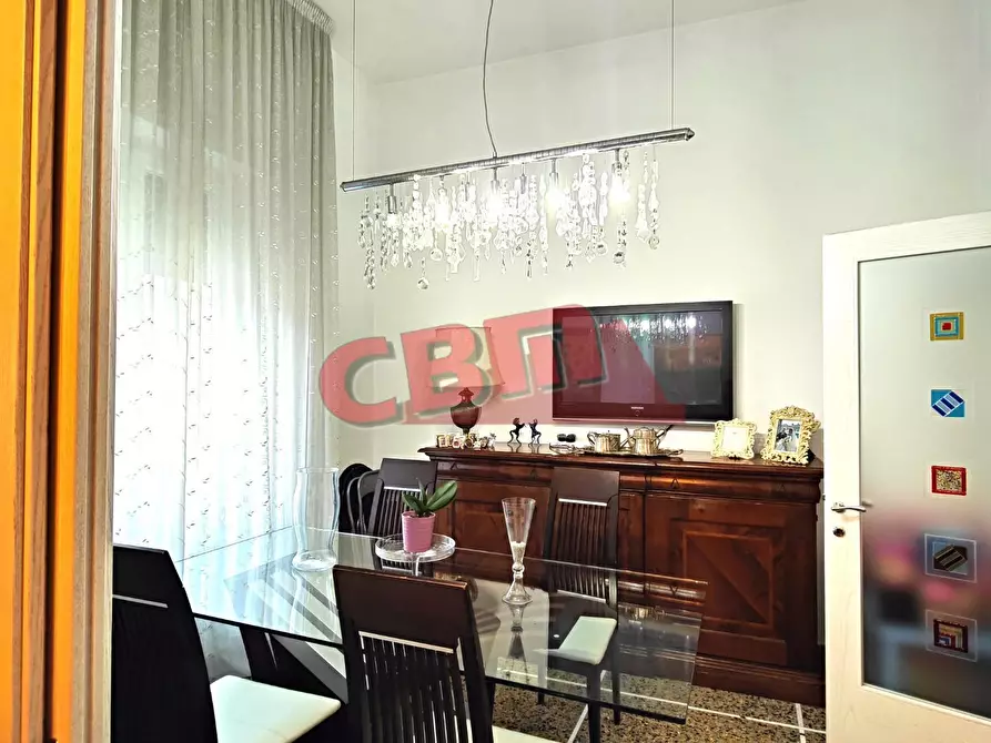 Immagine 14 di Appartamento in vendita  a Livorno