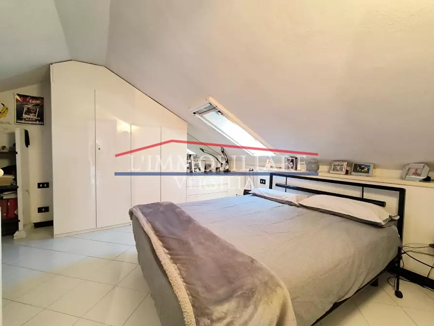 Immagine 16 di Casa bifamiliare in vendita  a Carrara