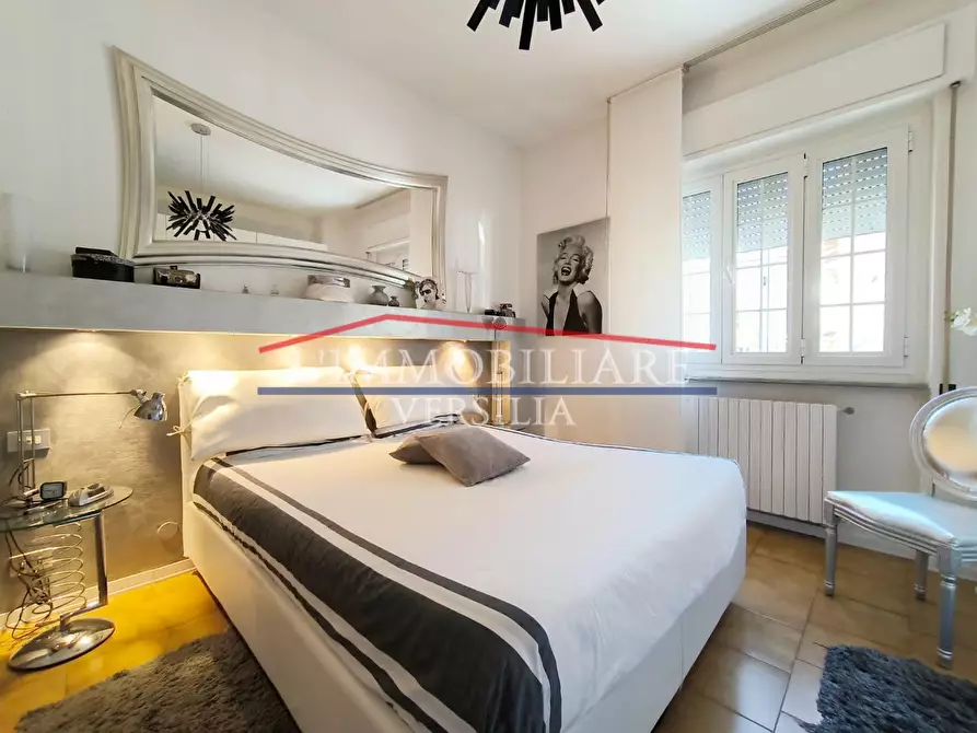 Immagine 7 di Casa bifamiliare in vendita  a Carrara