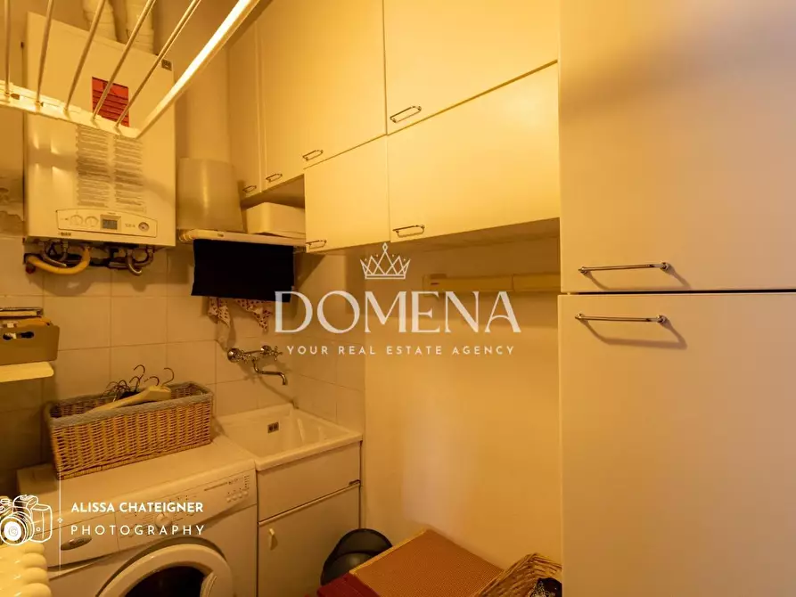 Immagine 12 di Mansarda in vendita  a Siena