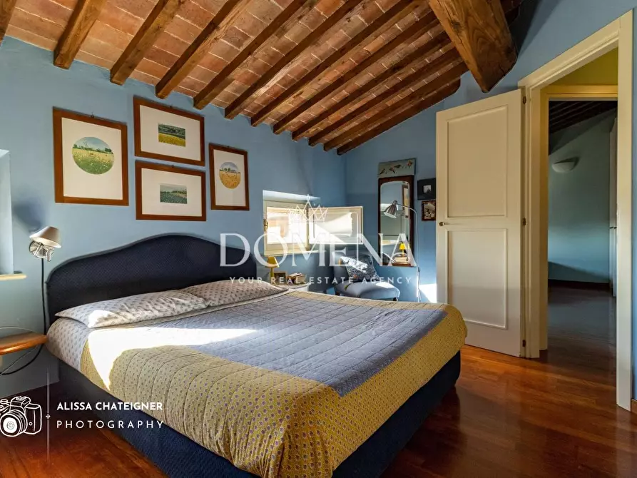 Immagine 16 di Mansarda in vendita  a Siena