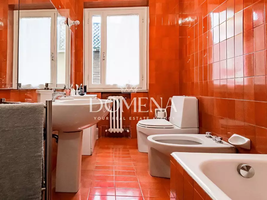 Immagine 22 di Appartamento in vendita  a Siena