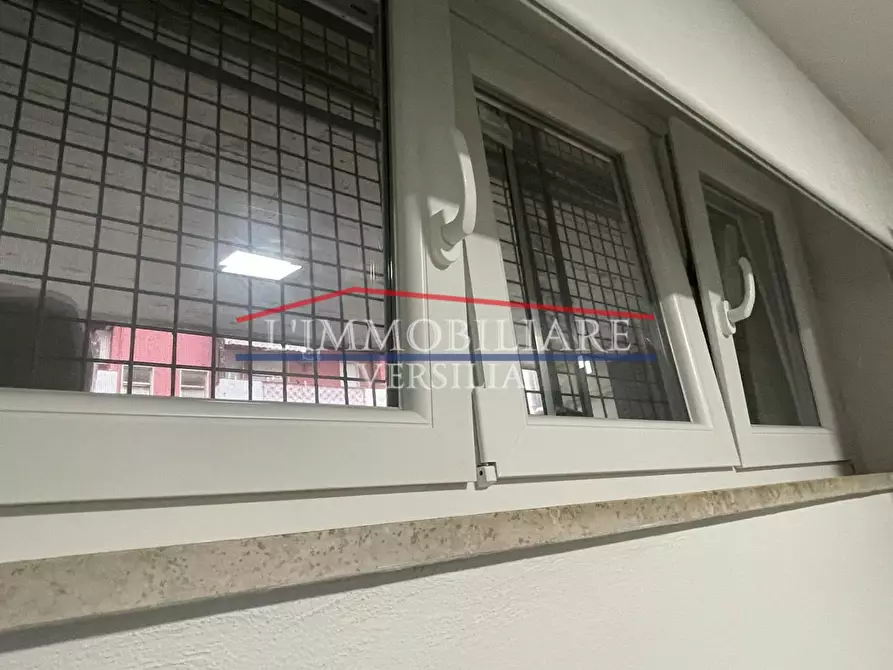 Immagine 10 di Appartamento in vendita  a Carrara