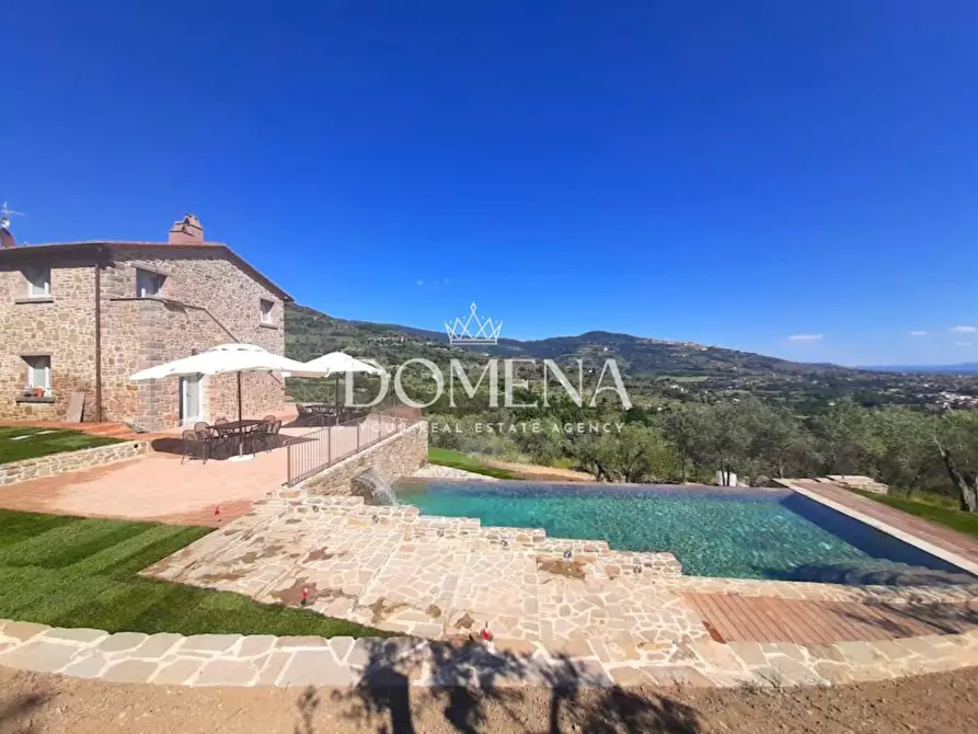 Immagine 31 di Villa in vendita  a Cortona