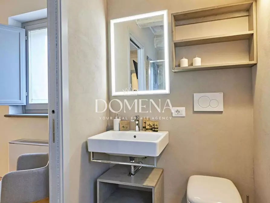 Immagine 27 di Villa in vendita  a Cortona