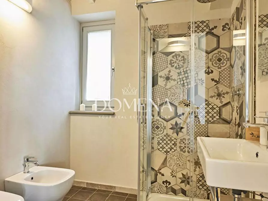 Immagine 23 di Villa in vendita  a Cortona