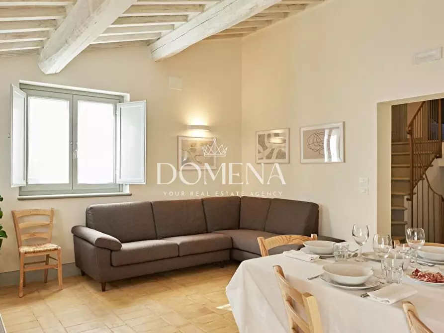 Immagine 19 di Villa in vendita  a Cortona