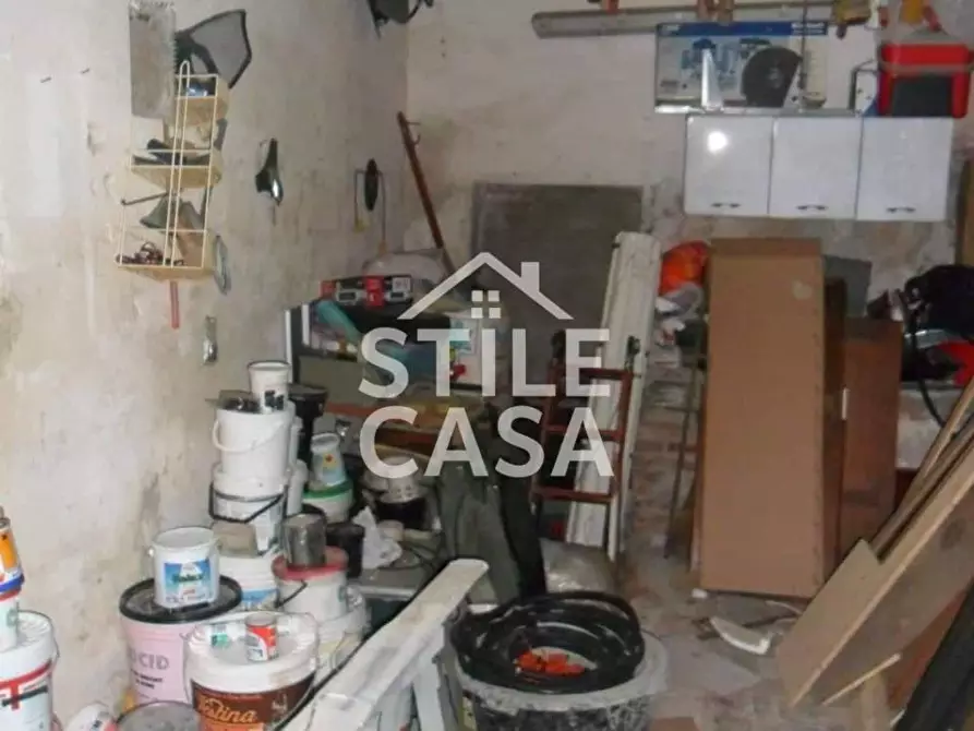 Immagine 19 di Magazzino in vendita  a Fucecchio