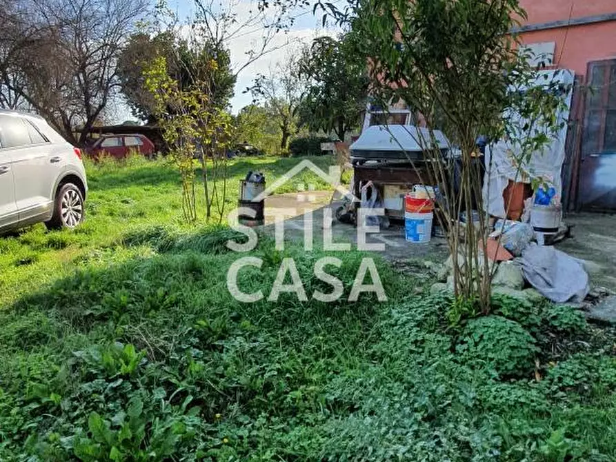 Immagine 5 di Magazzino in vendita  a Fucecchio