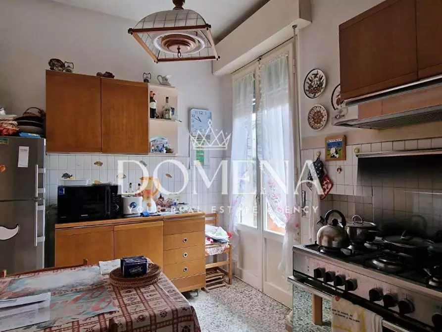 Immagine 9 di Appartamento in vendita  a Siena