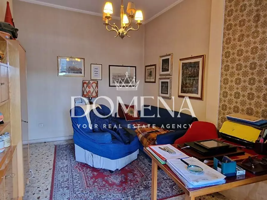 Immagine 13 di Appartamento in vendita  a Siena