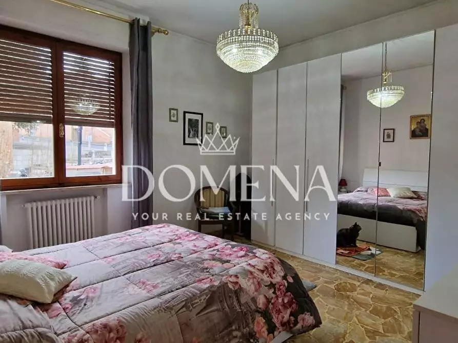 Immagine 5 di Appartamento in vendita  a Siena