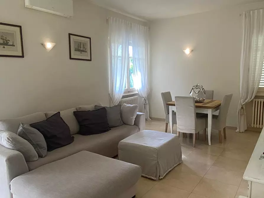 Immagine 14 di Villa in affitto  a Forte Dei Marmi