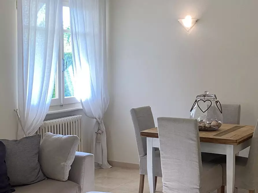 Immagine 11 di Villa in affitto  a Forte Dei Marmi