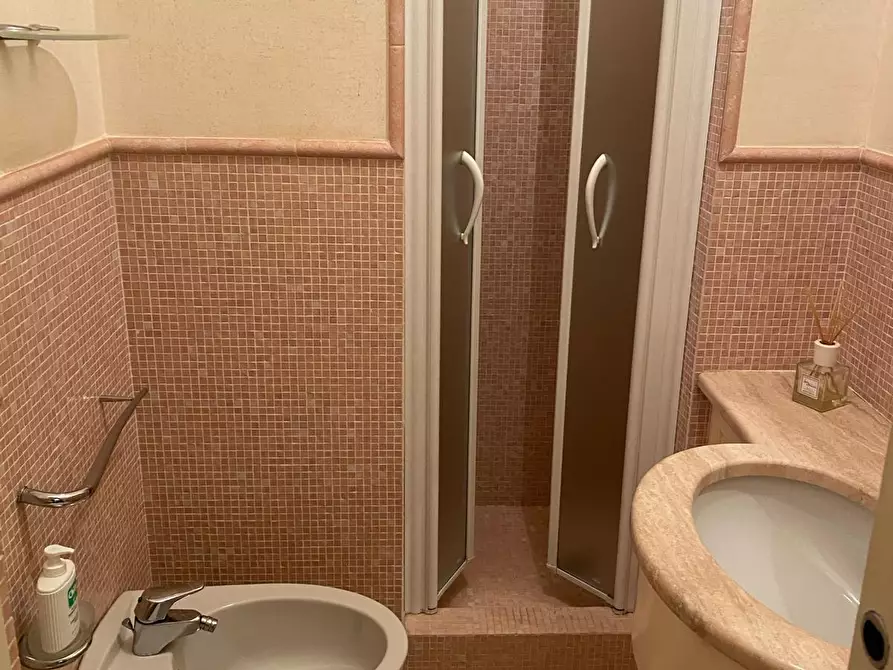 Immagine 8 di Appartamento in affitto  a Forte Dei Marmi